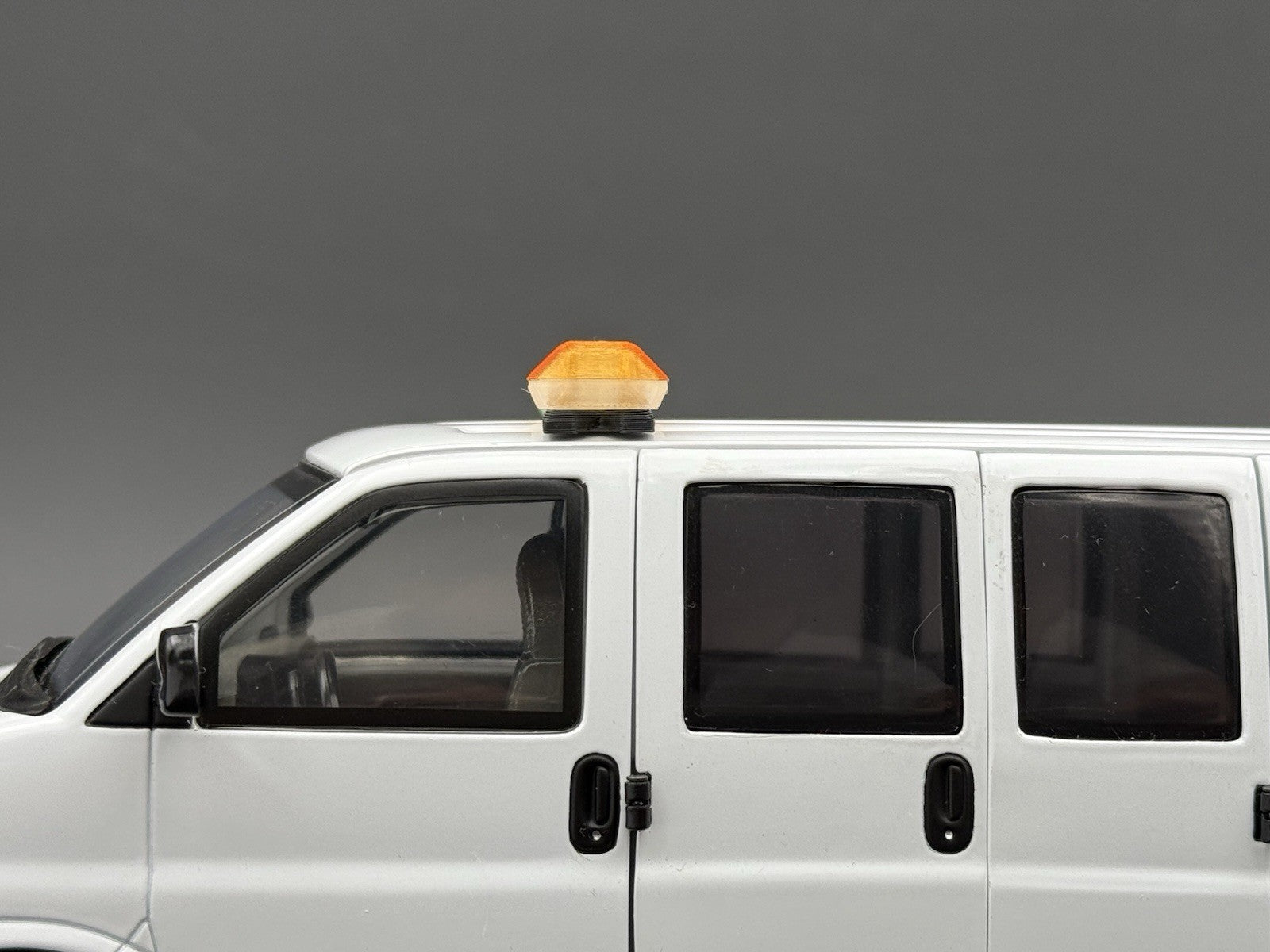1/24 25 Scale Model Green Amber Code 3 MX7000 XL Lightbar Tow Truck Width 58”5