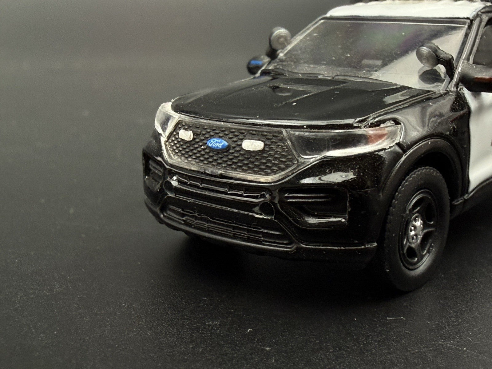 8 Pack 1/64 Scale Clear Grille Light Pod License Plate Police 6456C4