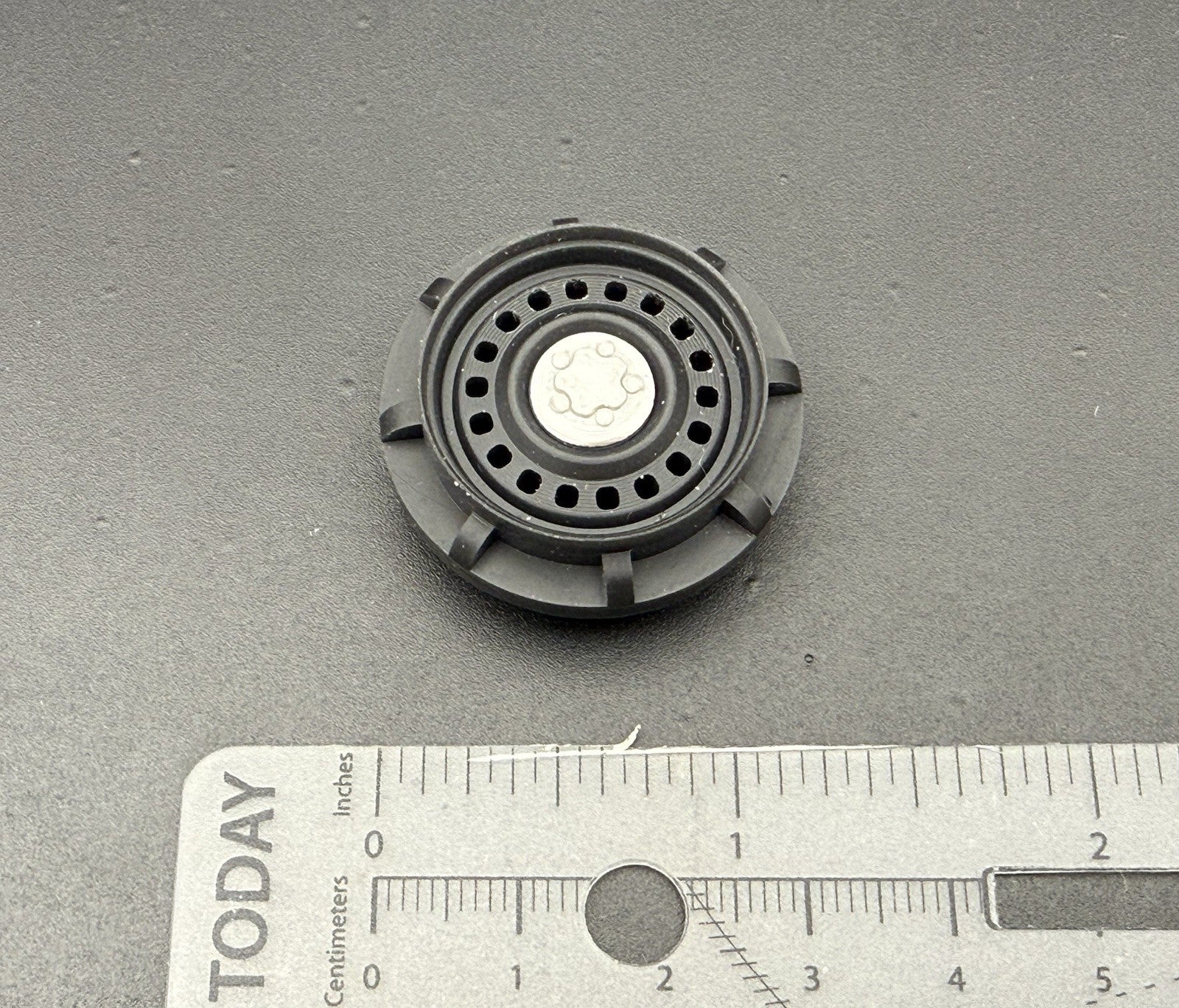 4 Pack 1/18 Scale Model 2000 Steel Wheel For Motormax Crown Victoria Police 18661