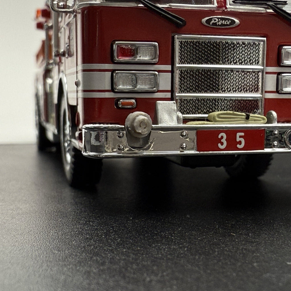 2 Pack 1/64 B&M S8B Siren Code 3 Fire Engine Truck Kitbash 64442