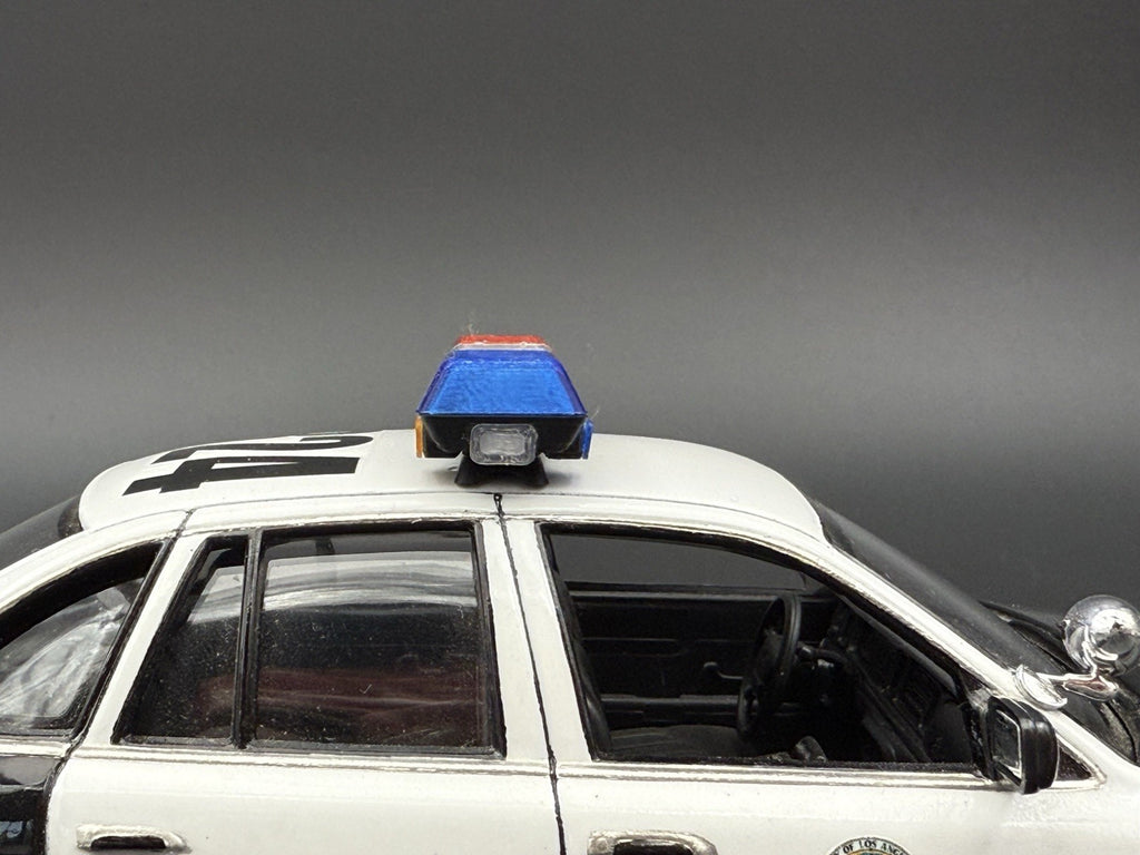 1/18 Scale Blue Red Chrome Streethawk Lightbar Police 1859 BR8