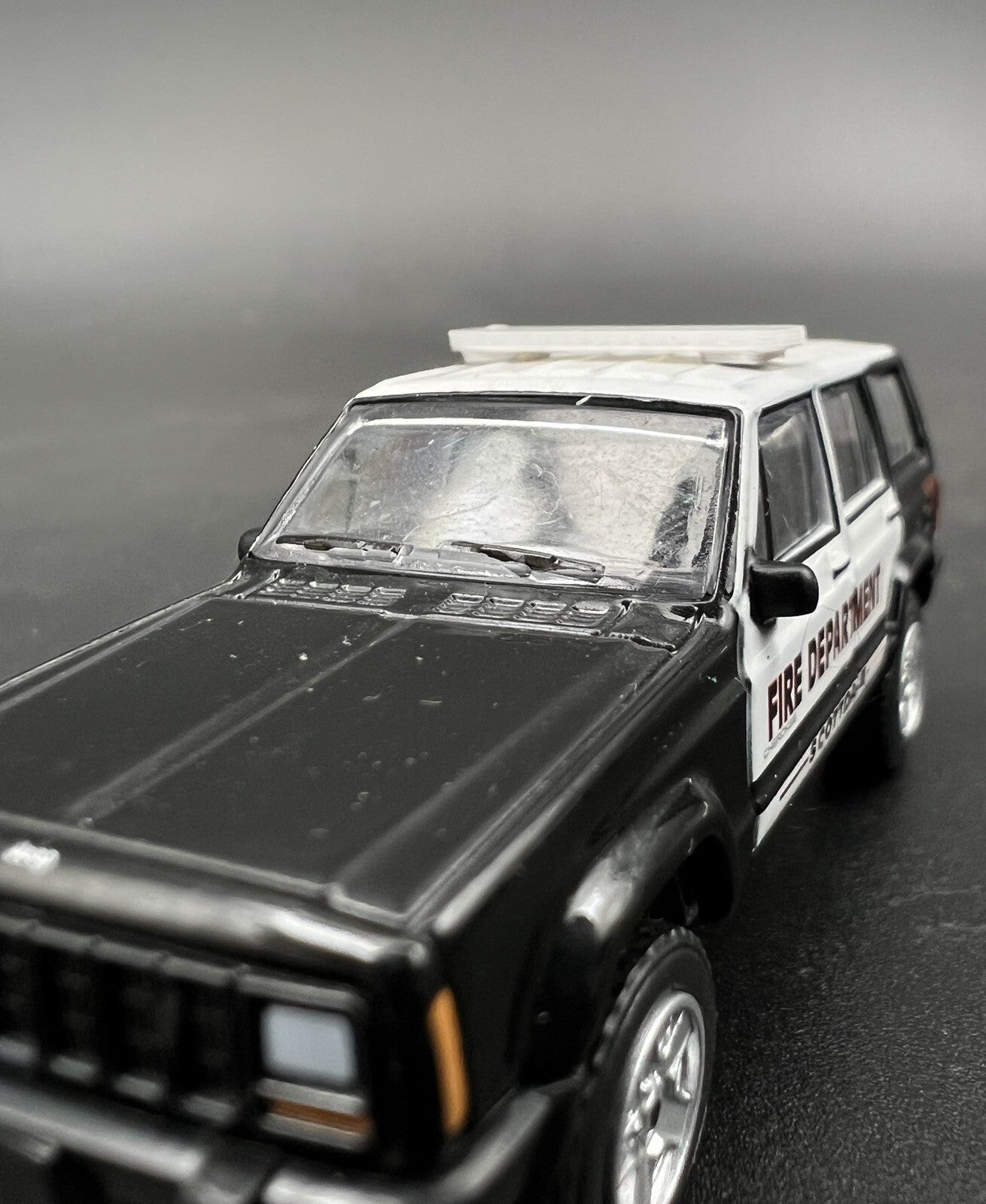 2-Pack 1/64 Scale Model LED Style Whelen Lightbar Police Fire 6402C1
