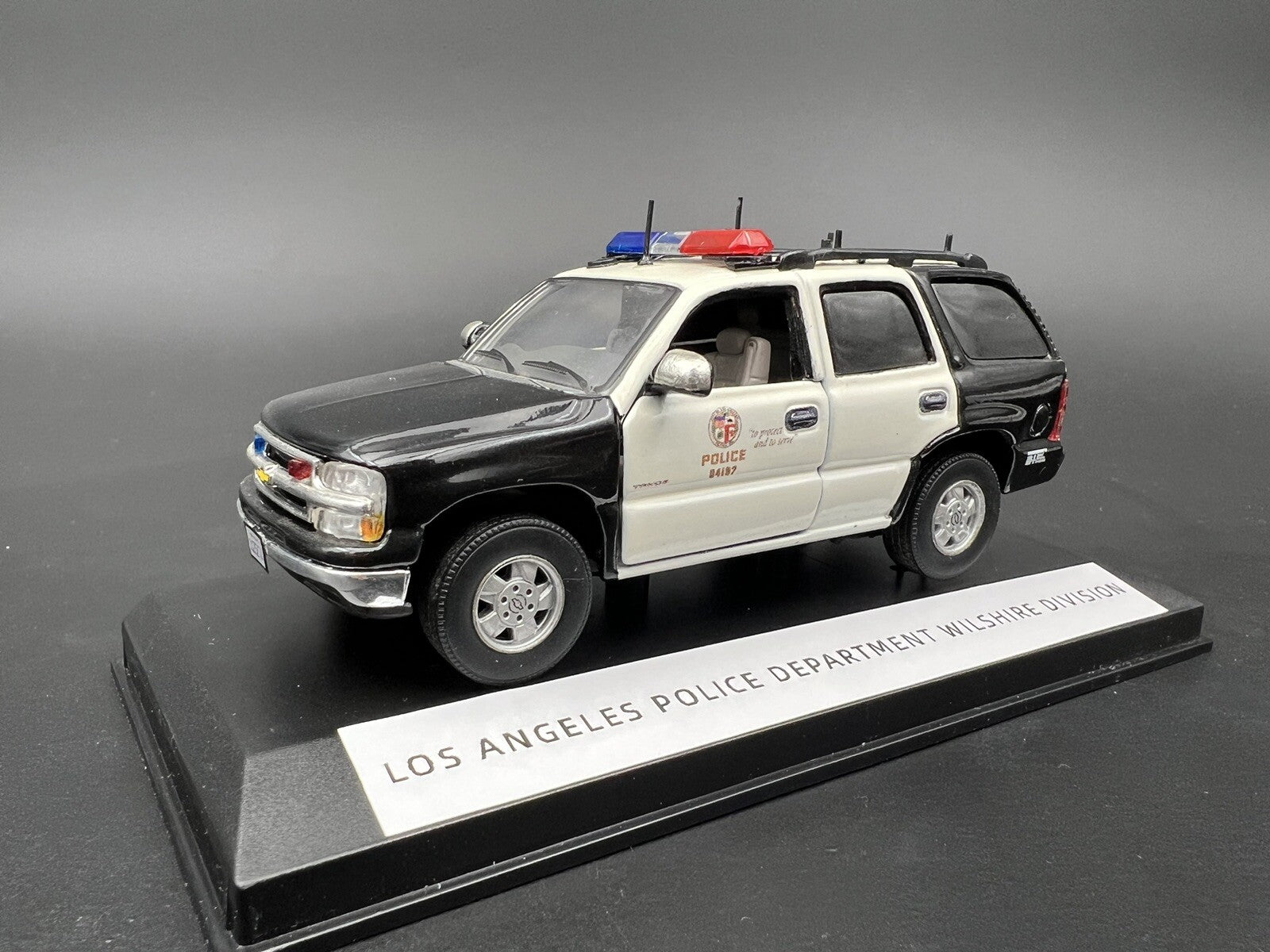 1/43 LAPD Los Angeles Police Chevrolet Tahoe O Scale Command Post Sheriff CHP0