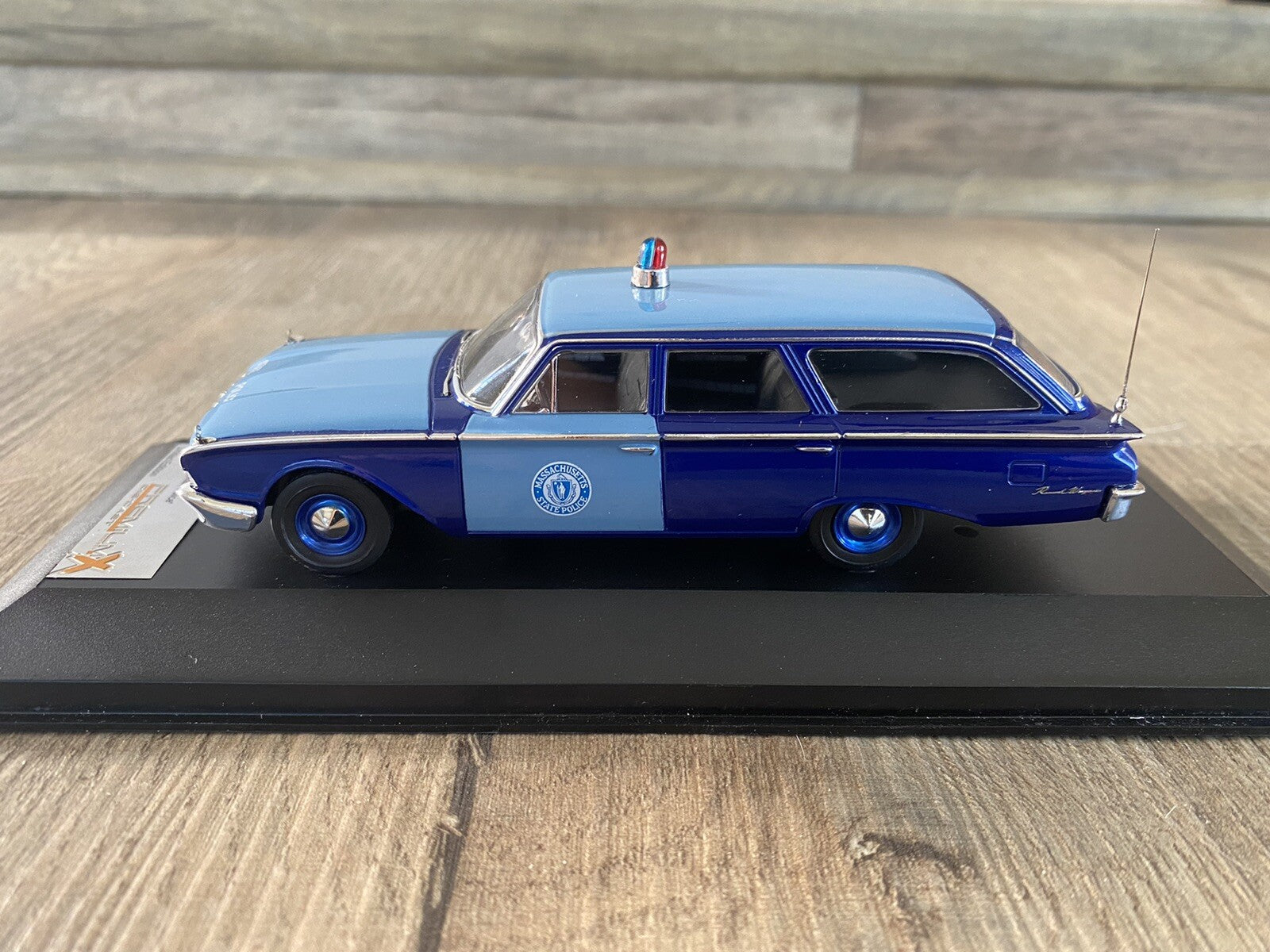 1/43 PREMIUM X 1960 FORD RANCH WAGON MASSACHUSETTS STATE POLICE TROOPER2