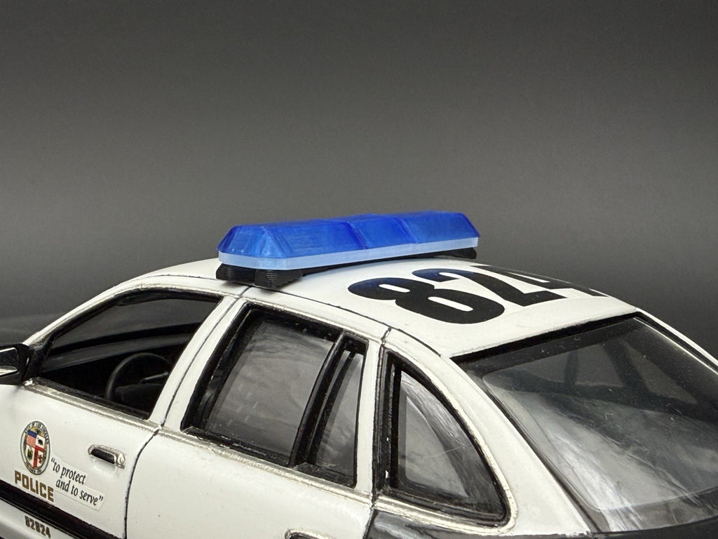 1/24 25 Scale Model Blue Code 3 Excalibur Lightbar Police 2415B10