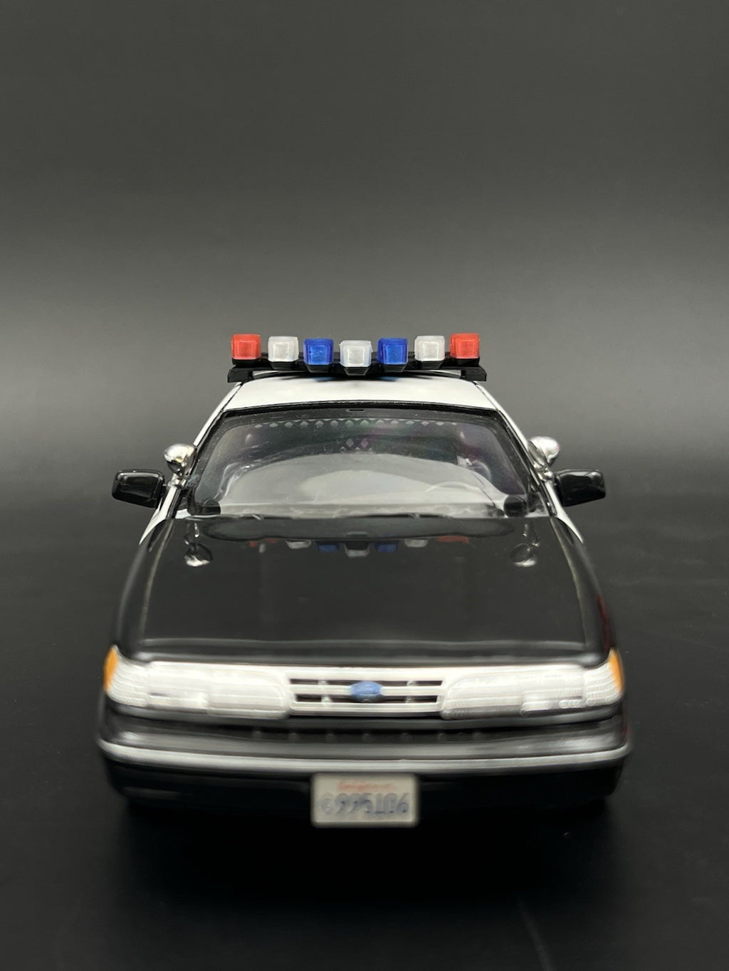 1/24 25 LED Ready Blue Red Federal Signal Vector Vision Lightbar Police LVMPD16