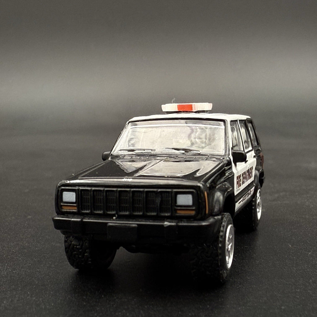 2 Pack 1/64 Mini Whelen Edge Clear Red Clear Lightbar Gray Top Police Fire EMS11