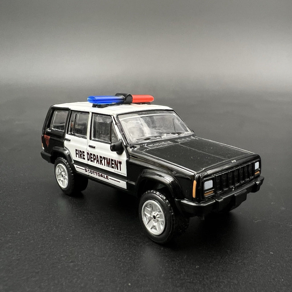 1/64 Scale Jetstream Jetsonic Blue Red Lightbar Police Fire Sheriff CHP 6424BR2