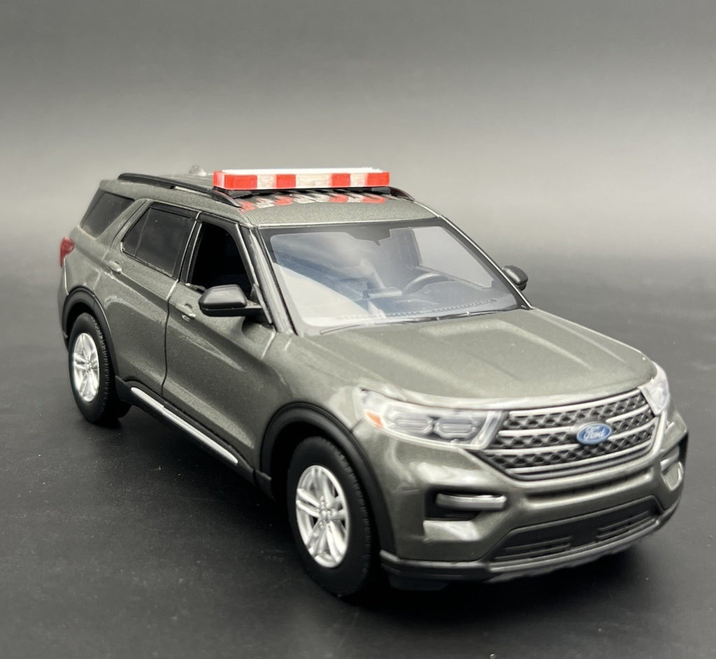 1/24 25 27 LED Ready Whelen Edge New York Suffolk Police Lightbar Red Clear10