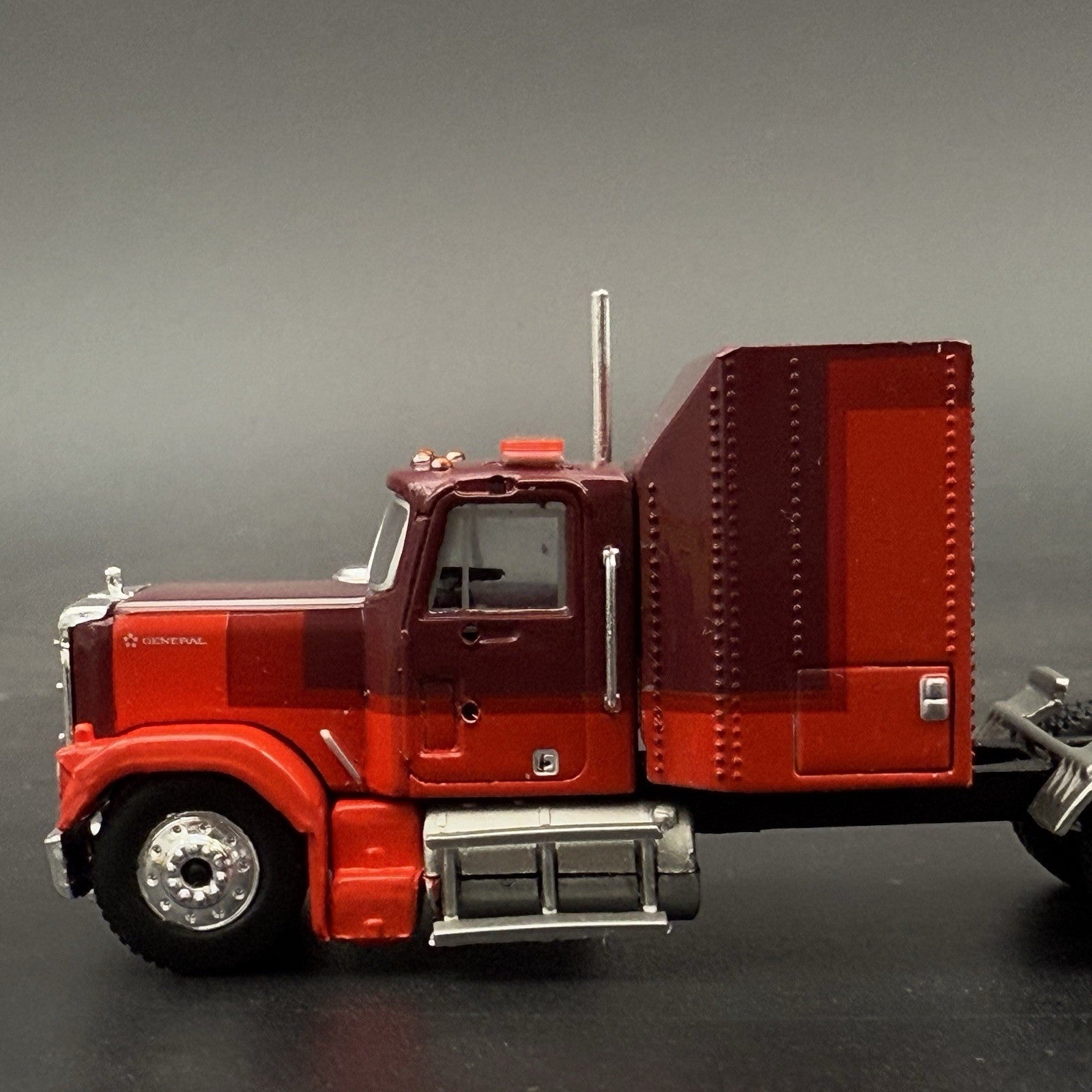 4 Pack 1/87 HO Scale Red LED Style Long Whelen Lightbar Fire Truck Ambulance4