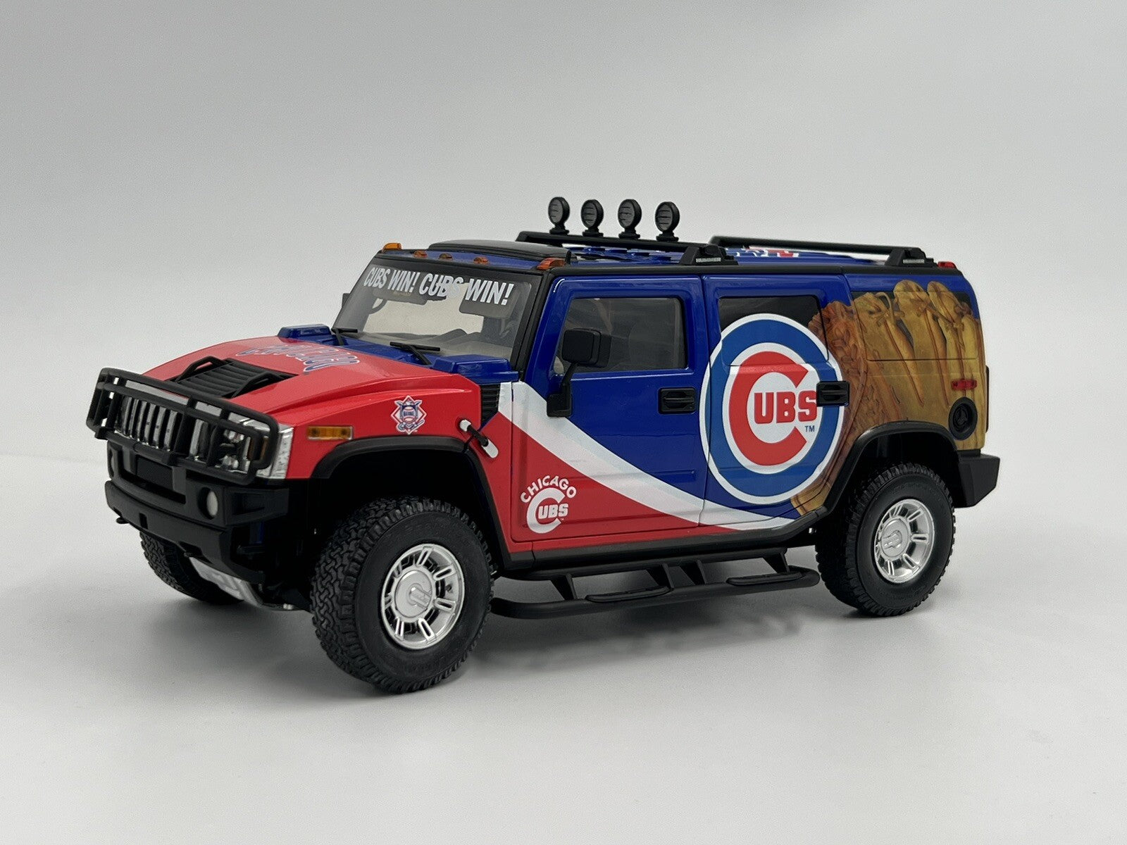 MLB LICENSED CHICAGO CUBS 1/18 HIGHWAY61 / DCP DIECAST PROMOTIONS HUMMER H2 SUV4