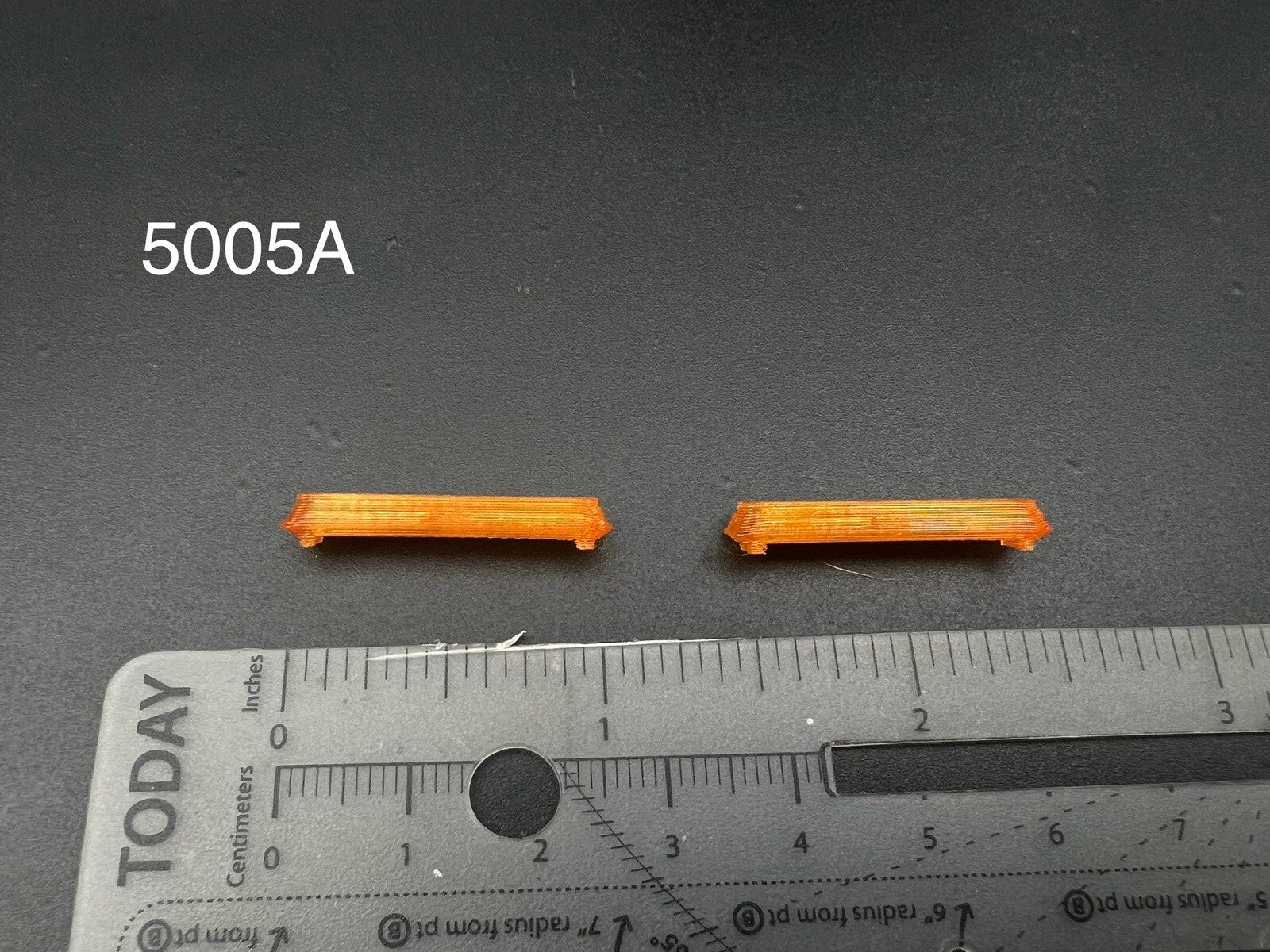 2 Pack 1/50 Amber Code 3 MX7000 Lightbar TWH WSI First Gear Sword Pickup Truck0