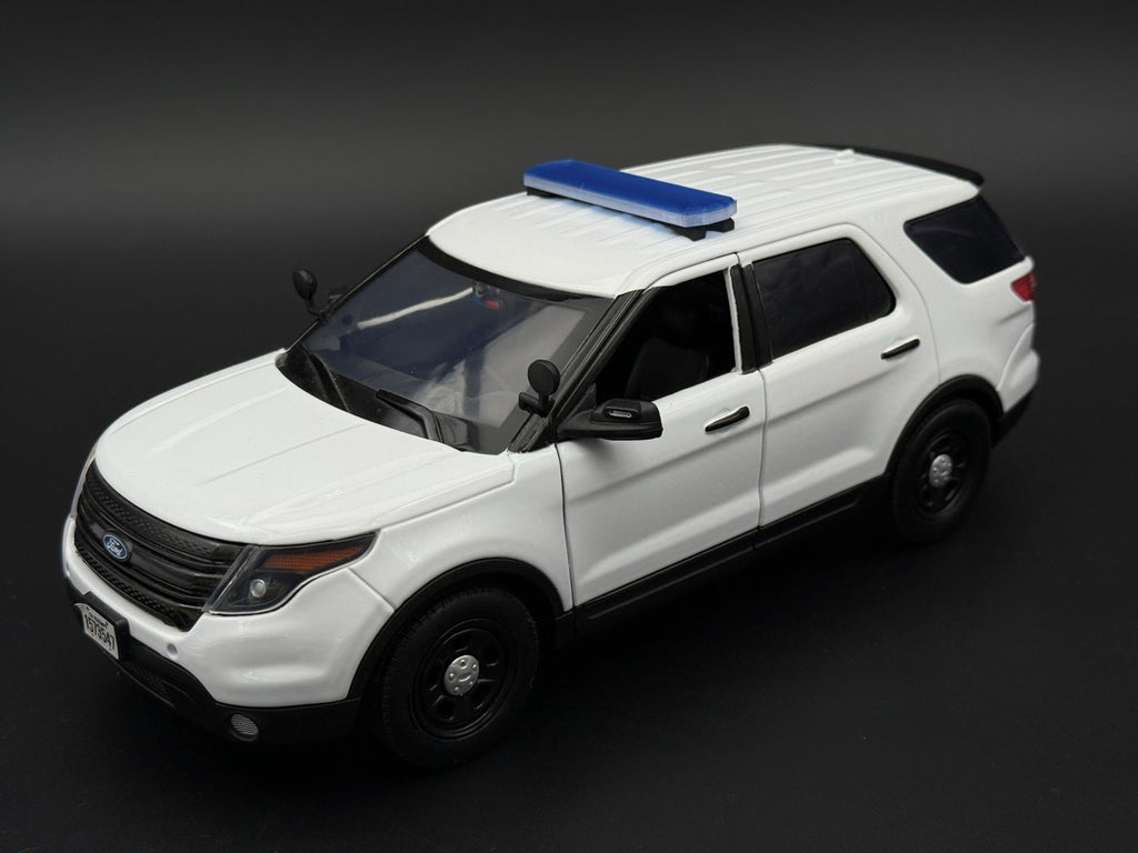 1/18 Scale Model PCB Compatible Code 3 2700 Blue Lightbar Police 1813PCBB8