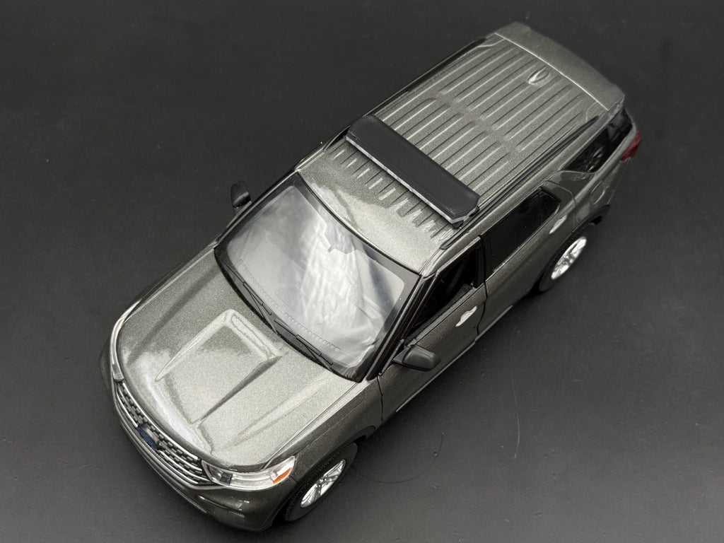 1/24 25 Scale Model LED Compatible Code 3 2700 Lightbar Police 2409 Black13