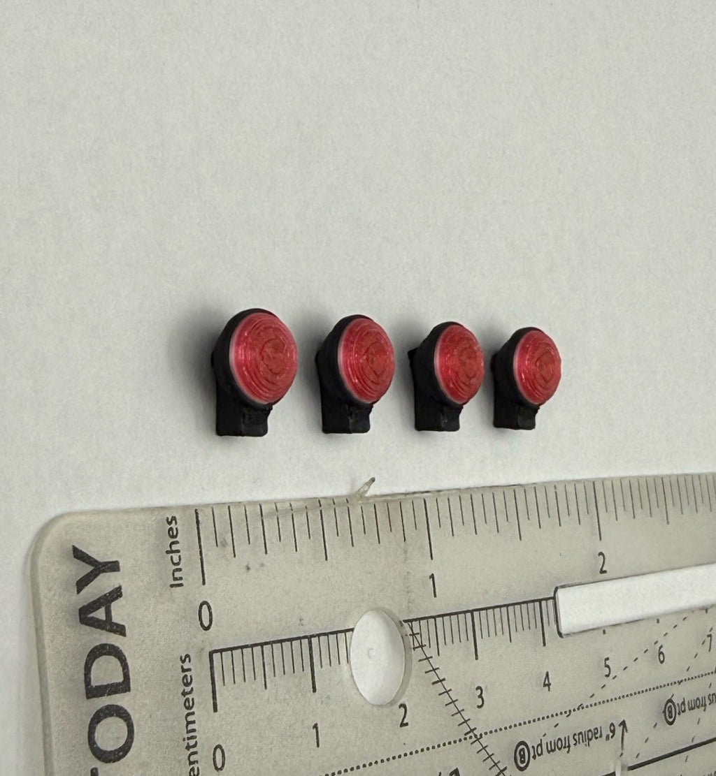 1/24 25 Scale Model Non Functional Red Vintage Round Light 24372
