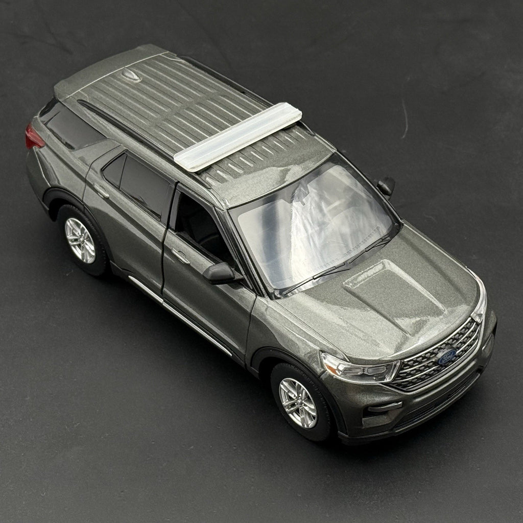 1/24 Scale Model Tahoe SUV Width Whelen Legacy Extra Low Profile Lightbar 2448XL13