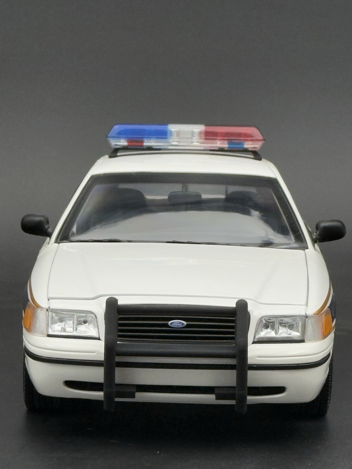 1/18 Go Rhino Push Bumper Pushbar For Motormax Crown Vic Police Autoart2