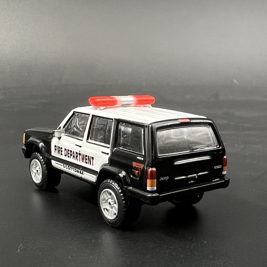 4 Pack 1/87 Red Chrome Cannonball Run Ambulance Aerodynic Lightbar Police Fire5