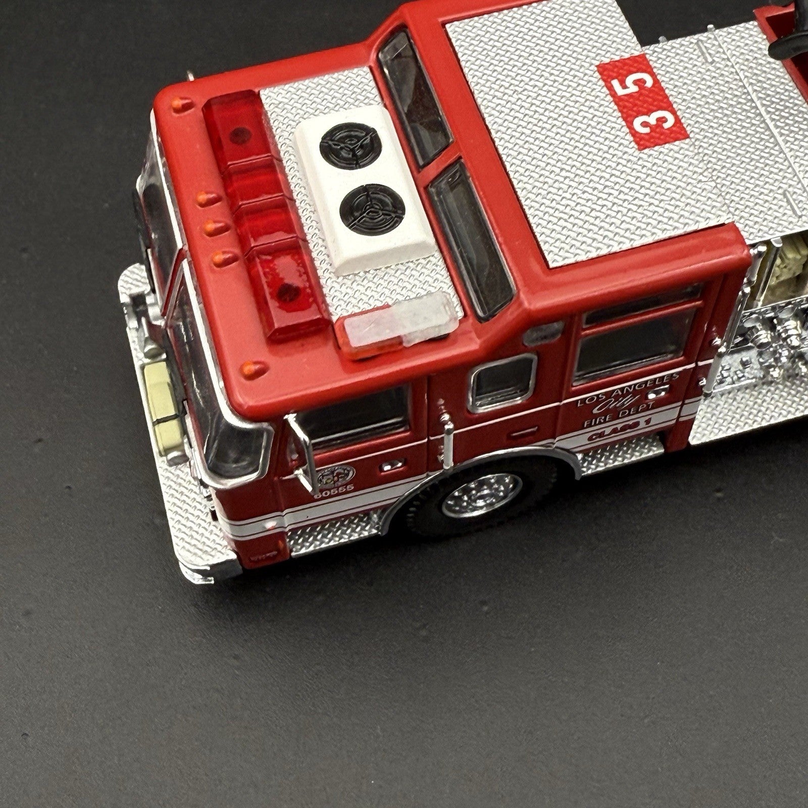 2 Pack 1/64 Mini Whelen Edge Red Clear Lightbar Gray Top Cover Police Fire EMS4