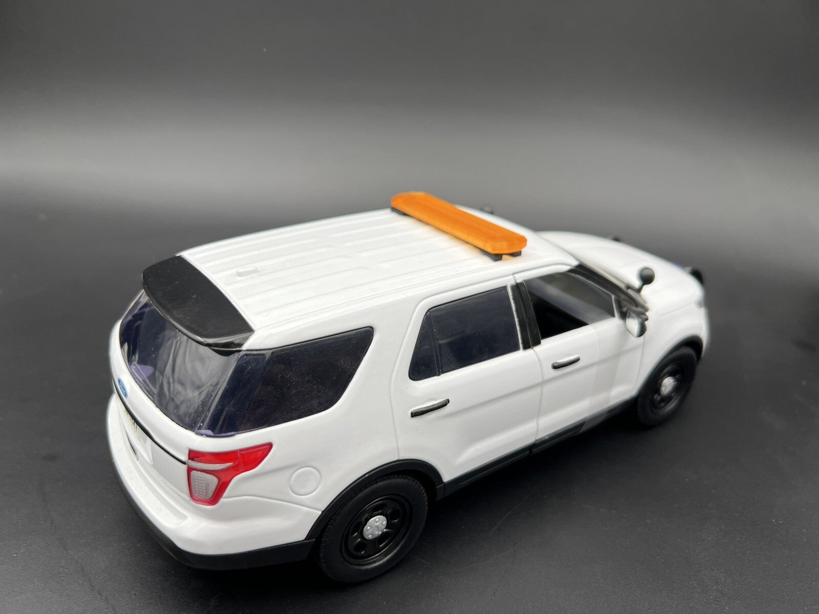 1/18 LED Ready Code 3 2700 Amber Lightbar Security Work Tow Truck Park Patrol10