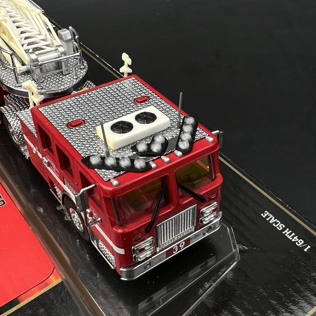 3 Pack 1/64 Clear Split Vision SLR Lightbar Fire Truck Ladder Code 3 Kitbash10