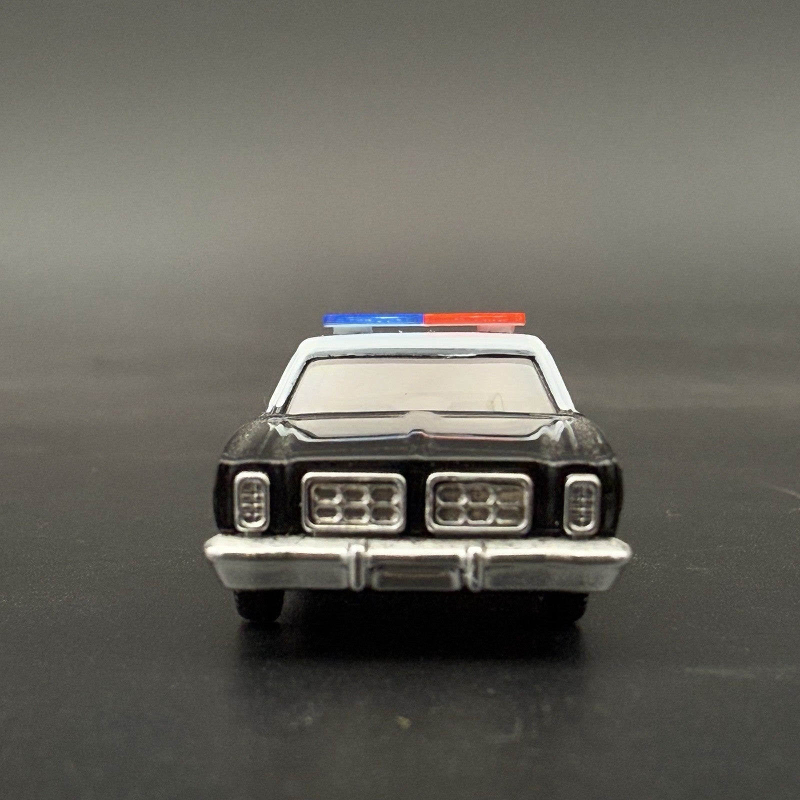 4 Pack 1/87 HO Scale Blue Red LED Style Whelen Lightbar Police Car 87015