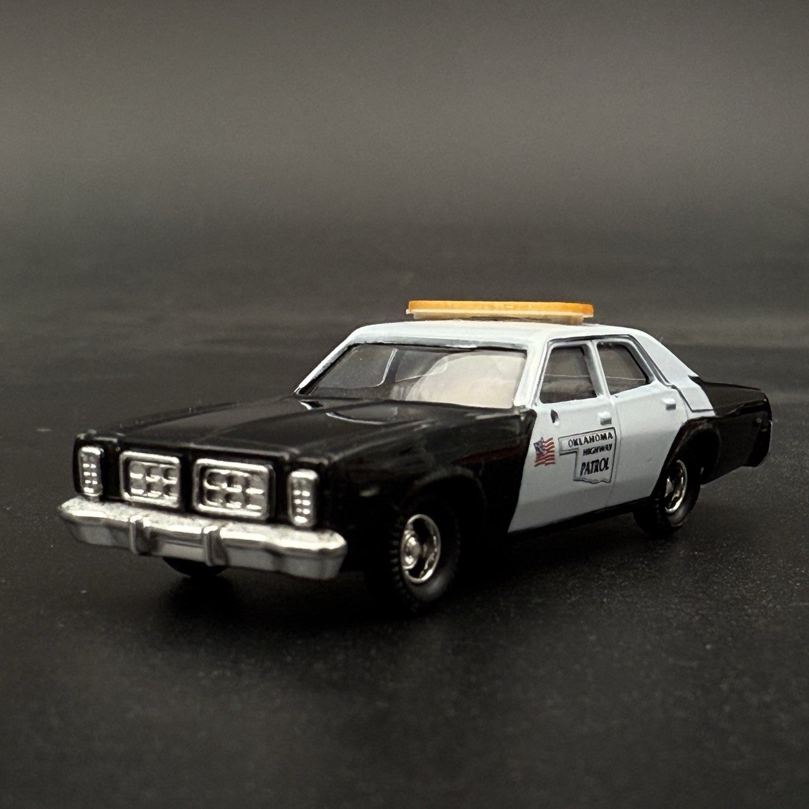 4 Pack 1/87 Amber LED Style Code 3 X2100 Lightbar HO Scale Work Tow Construction6