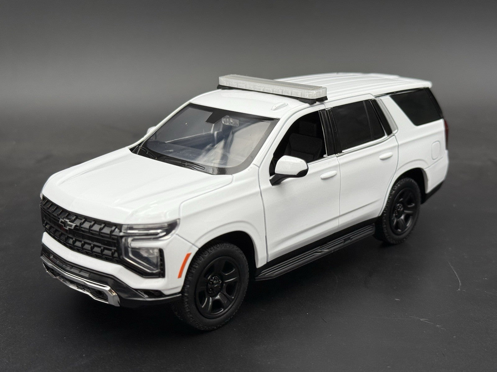 1/24 LED Compatible Clear Whelen XL Edge Freedom Lightbar Police Tahoe 2408XLC4