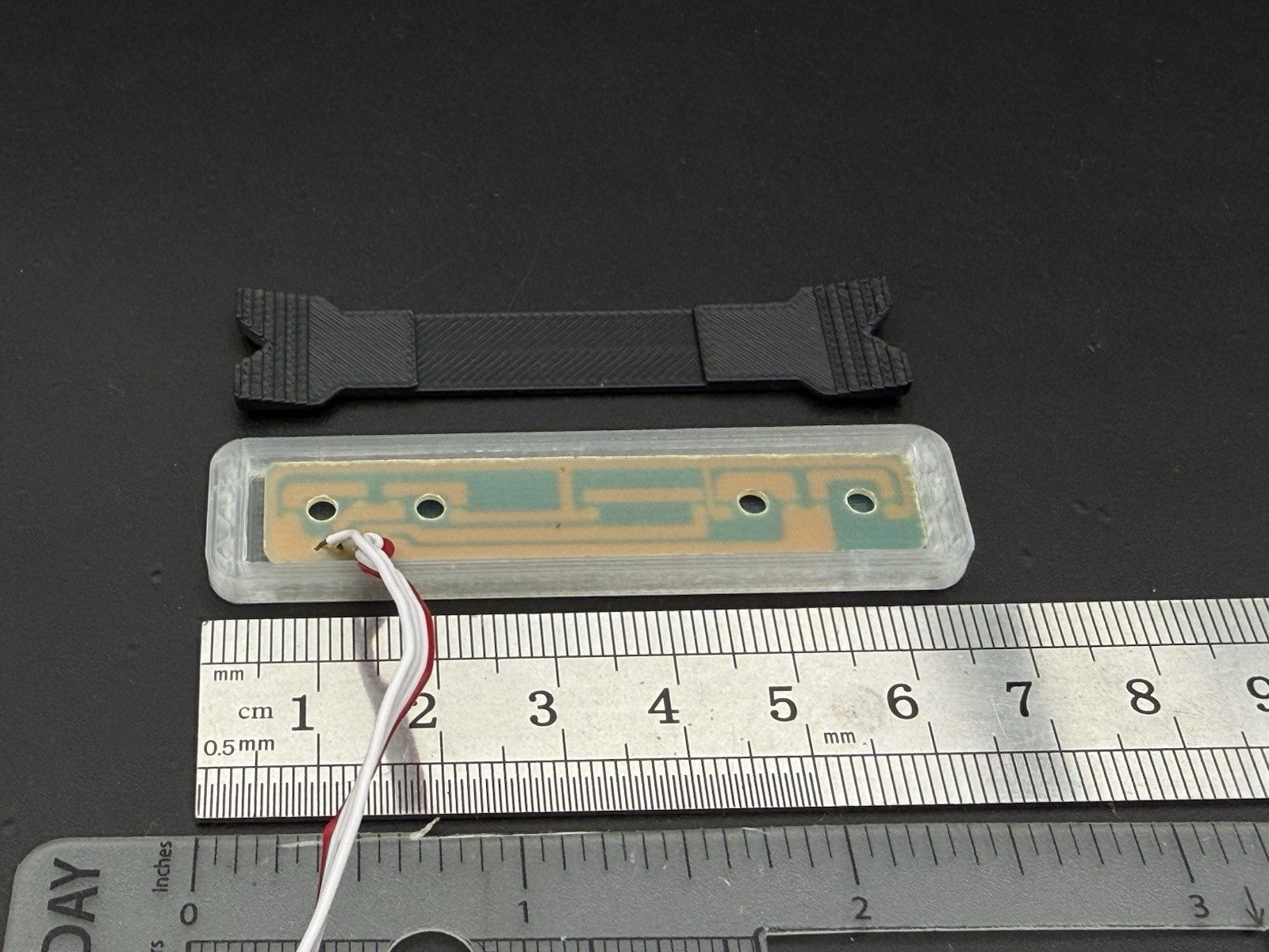 1/18 Scale Model PCB Compatible Whelen Liberty Lightbar Police Motormax 1810PCBC2