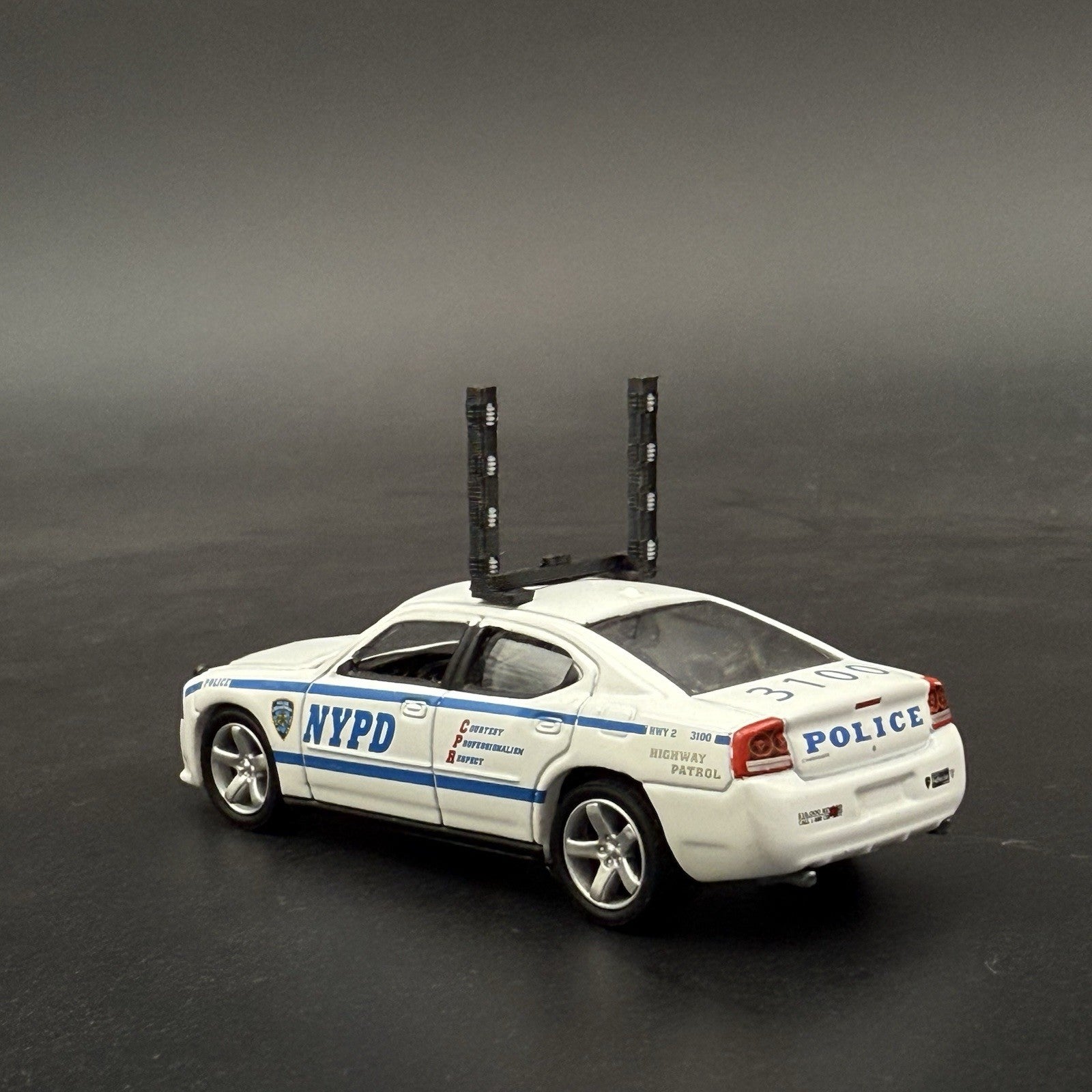 1/64 NYSP (Up) High Riser Lightbar New York State Police Highway Patrol8