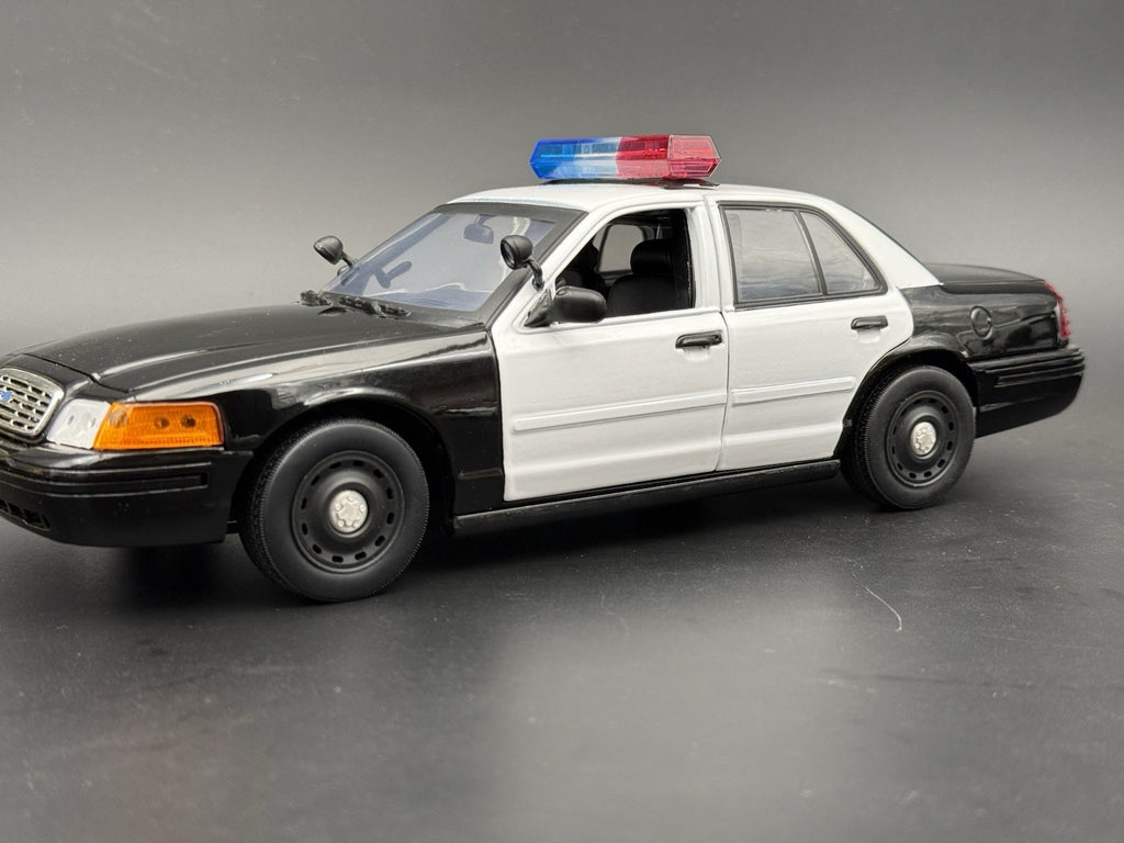 4 Pack 1/18 Scale Model 2005 Steel Wheel For Motormax Crown Victoria Police 186610