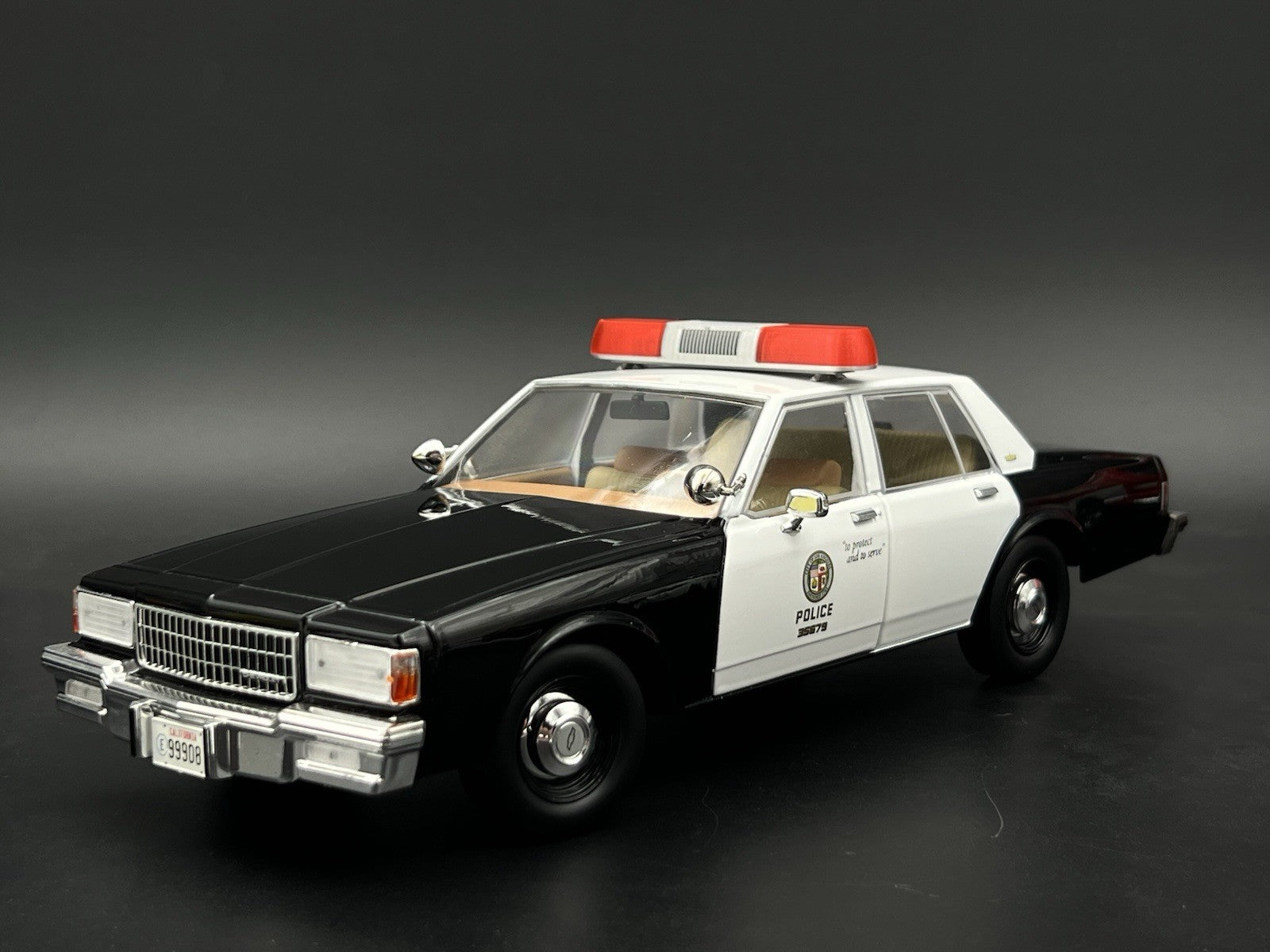 1/18 Extra Wide XL Red Whelen 80H 90H 8000 Lightbar Police Sheriff Fire6