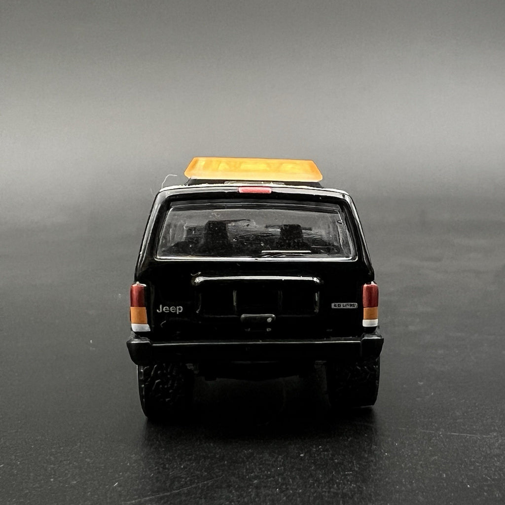 2-Pack 1/64 Scale Model Amber Federal Vista Lightbar Work Construction 6412A7