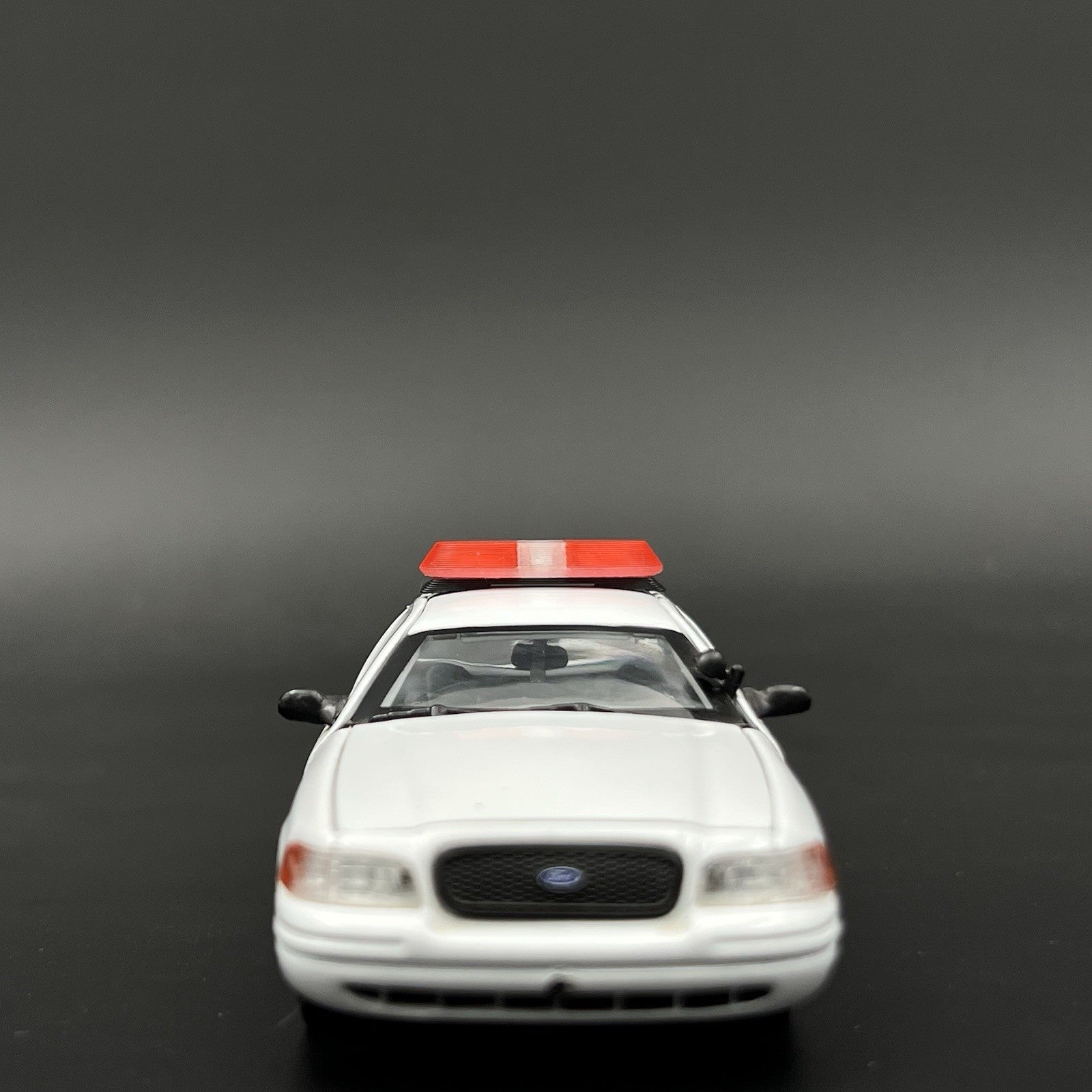2 Pack 1/43 Red SUV + Sedan Vista Lightbar Greenlight Police Sheriff Fire7