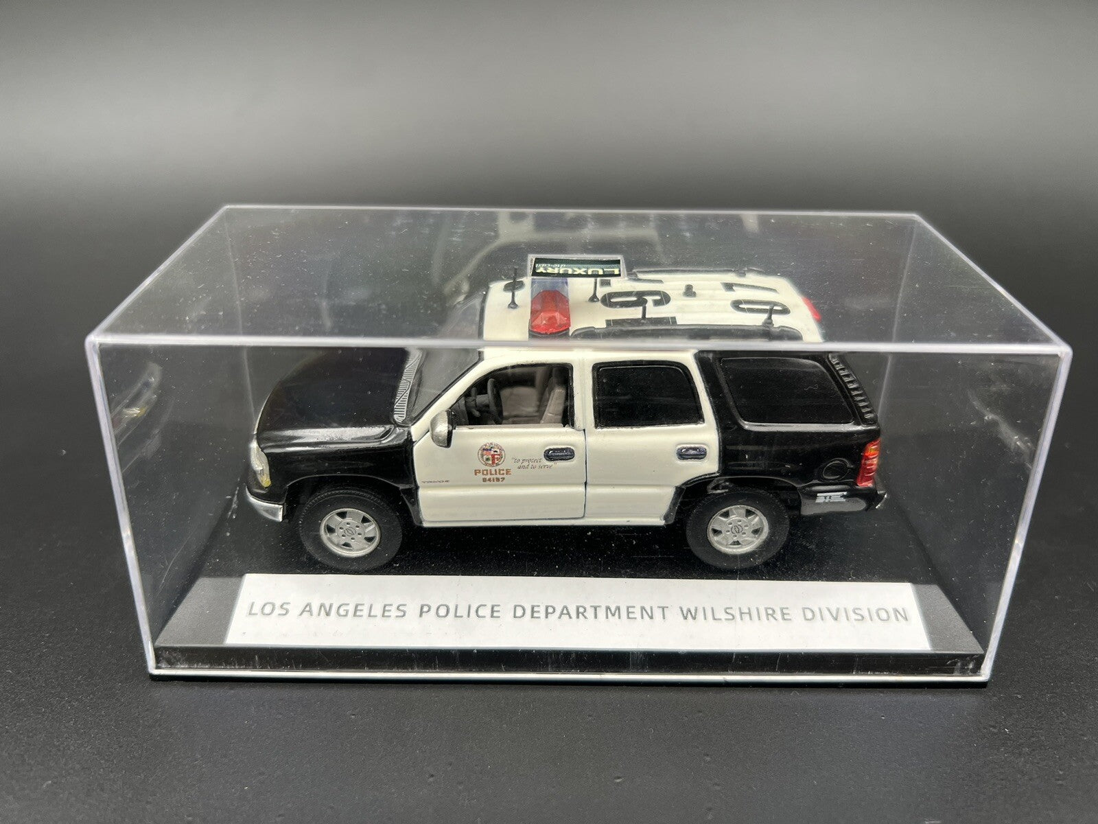 1/43 LAPD Los Angeles Police Chevrolet Tahoe O Scale Command Post Sheriff CHP2