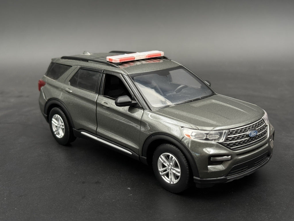 1/24 25 27 LED Ready Whelen Liberty II NYSP New York State Police Lightbar8