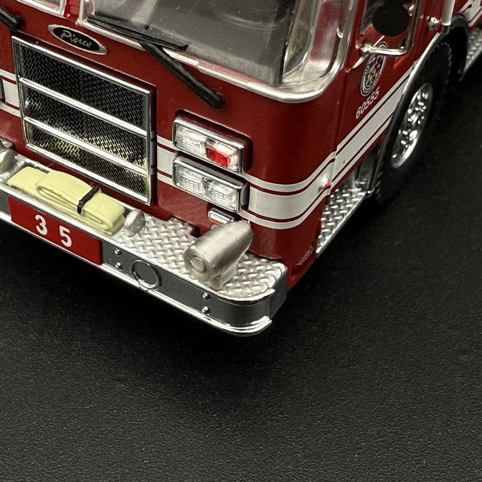 2 Pack 1/64 B&M Super Chief Siren Code 3 Fire Engine Truck Kitbash 64455