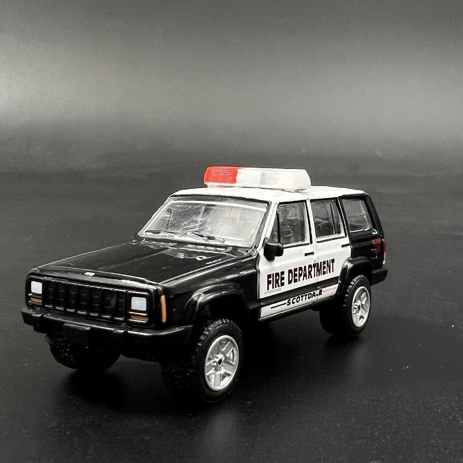 2 Pack 1/64 80H 90H 8000 Lightbar Red Clear Fire EMS Police Car Truck Ambulance3
