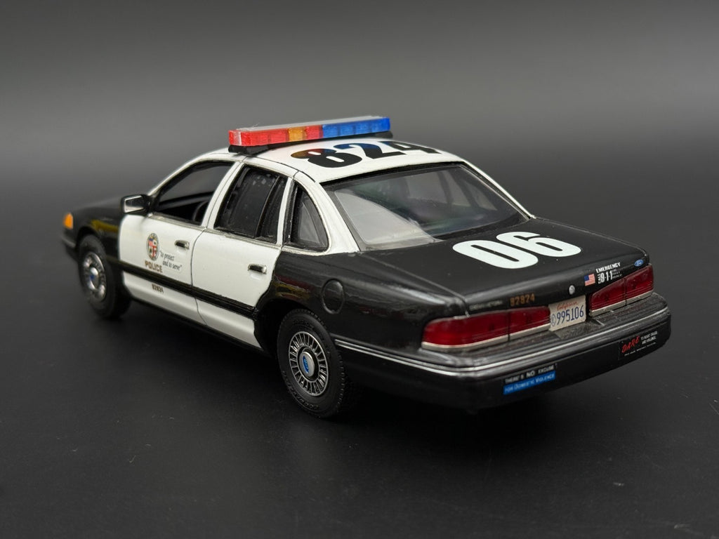 1/24 Scale Model LED Ready Whelen Edge Lightbar Blue Red Amber Police 2408BR510