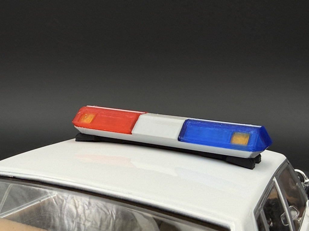 1/18 Scale Model Blue Red Amber Code 3 XL Lightbar Police California 1822ChromCA5