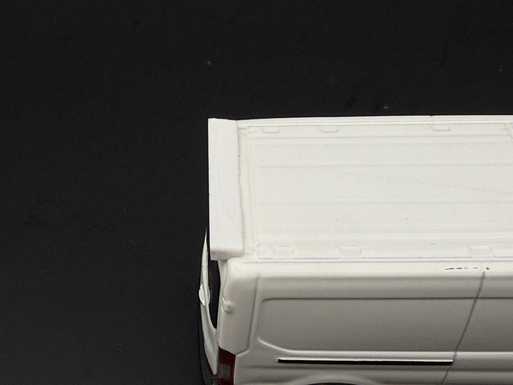 1/43 O Scale Model Rear Lightbar Greenlight Ford Transit Van Ambulance 4346RearR5