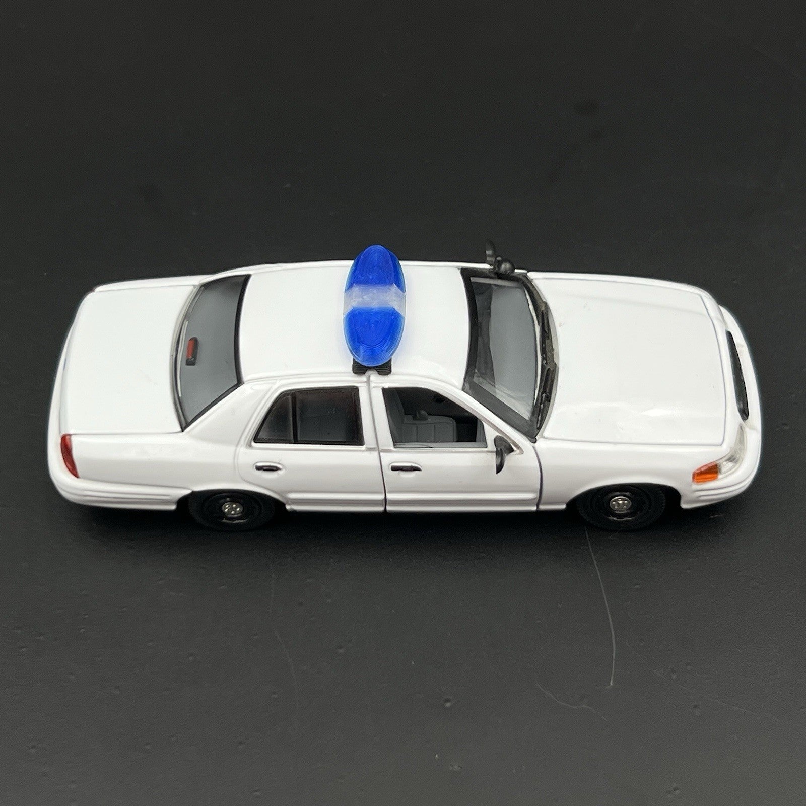 2 Pack 1/43 Blue SUV + Sedan Vista Lightbar Police Sheriff Fire European10