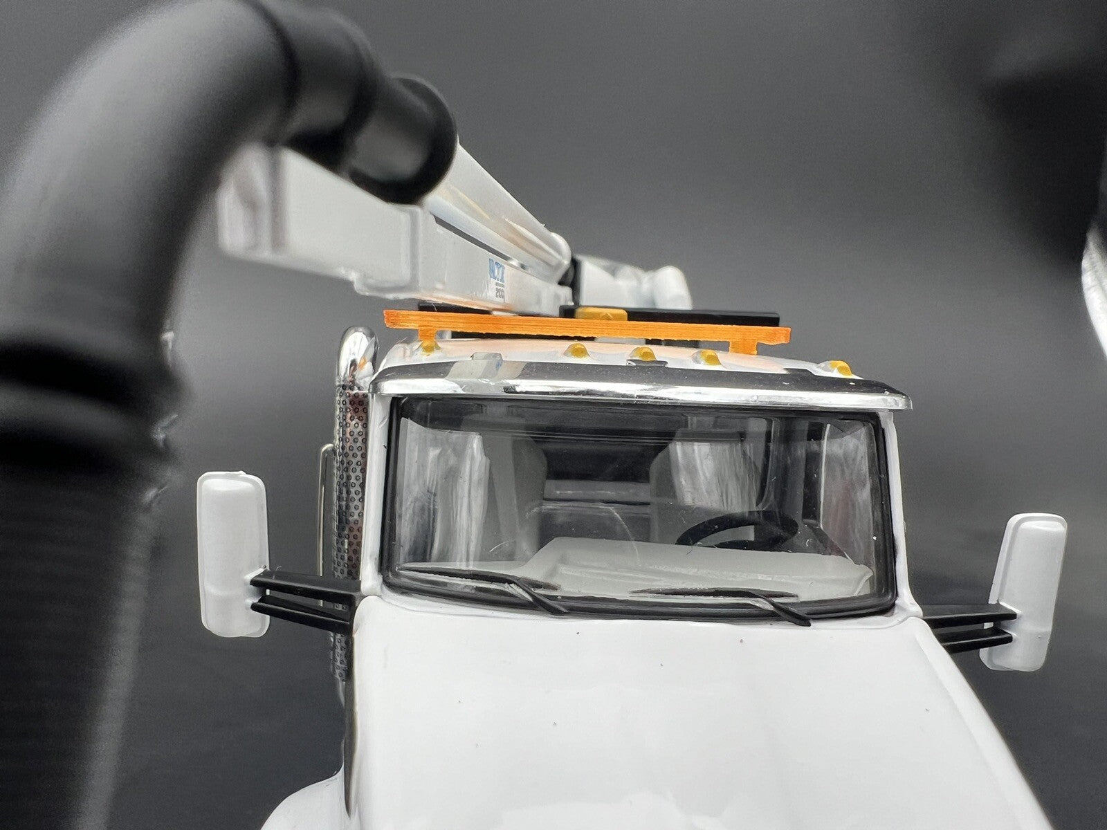 2 Pack 1/50 Amber Long LED Style Lightbar TWH WSI First Gear Kenworth Truck3