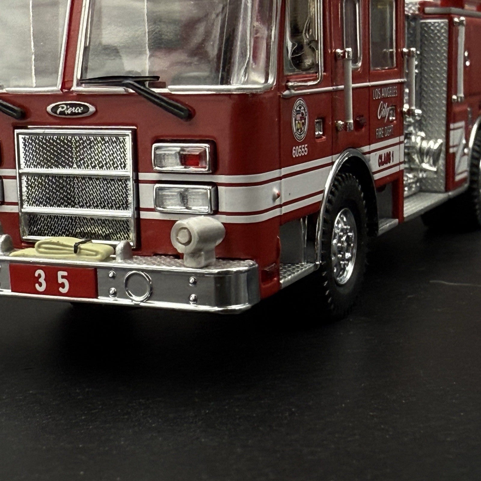 2-Pack 1/50 Scale Model B&M Super Chief Siren Code 3 Fire Truck Kitbash 50187