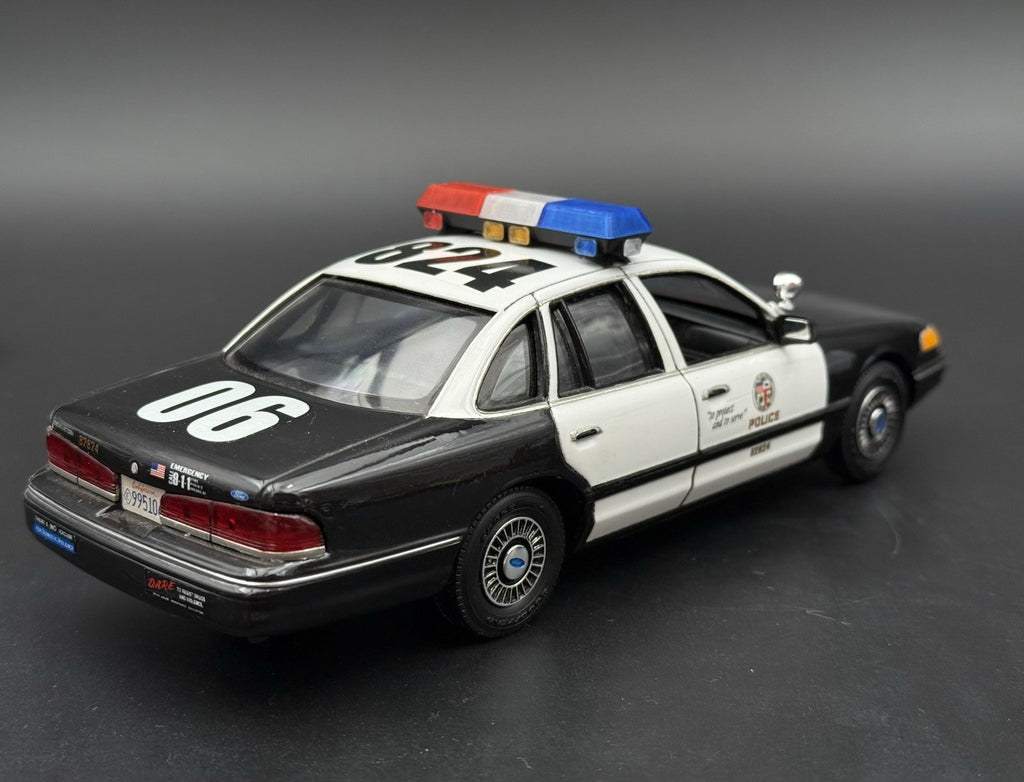 1/24 25 Scale Blue Red Clear Streethawk XL Lightbar Police 2464BRClearXL10