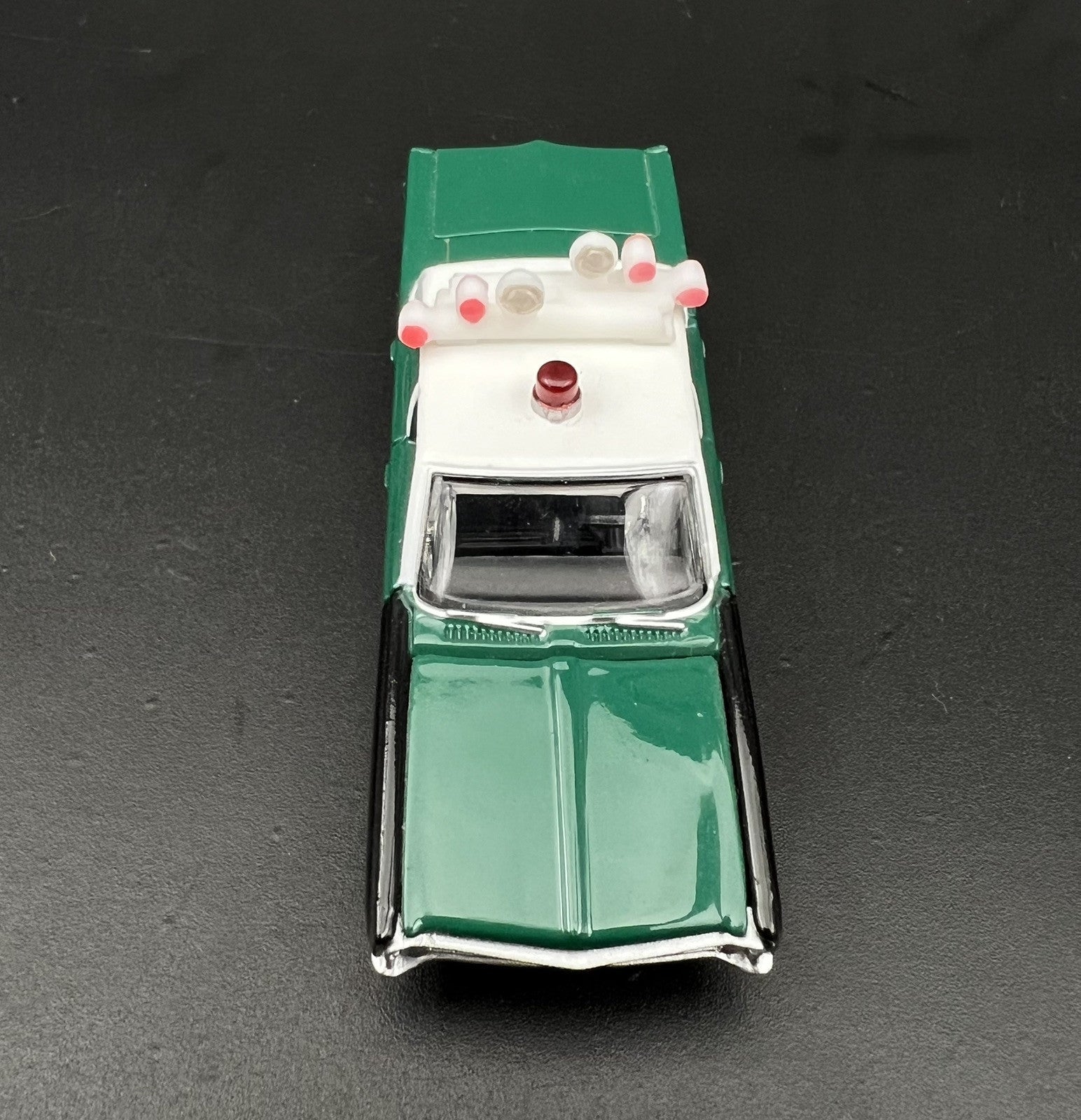 1/64 NYPD Highway Patrol (Down) Vintage High Riser Lightbar New York Police13