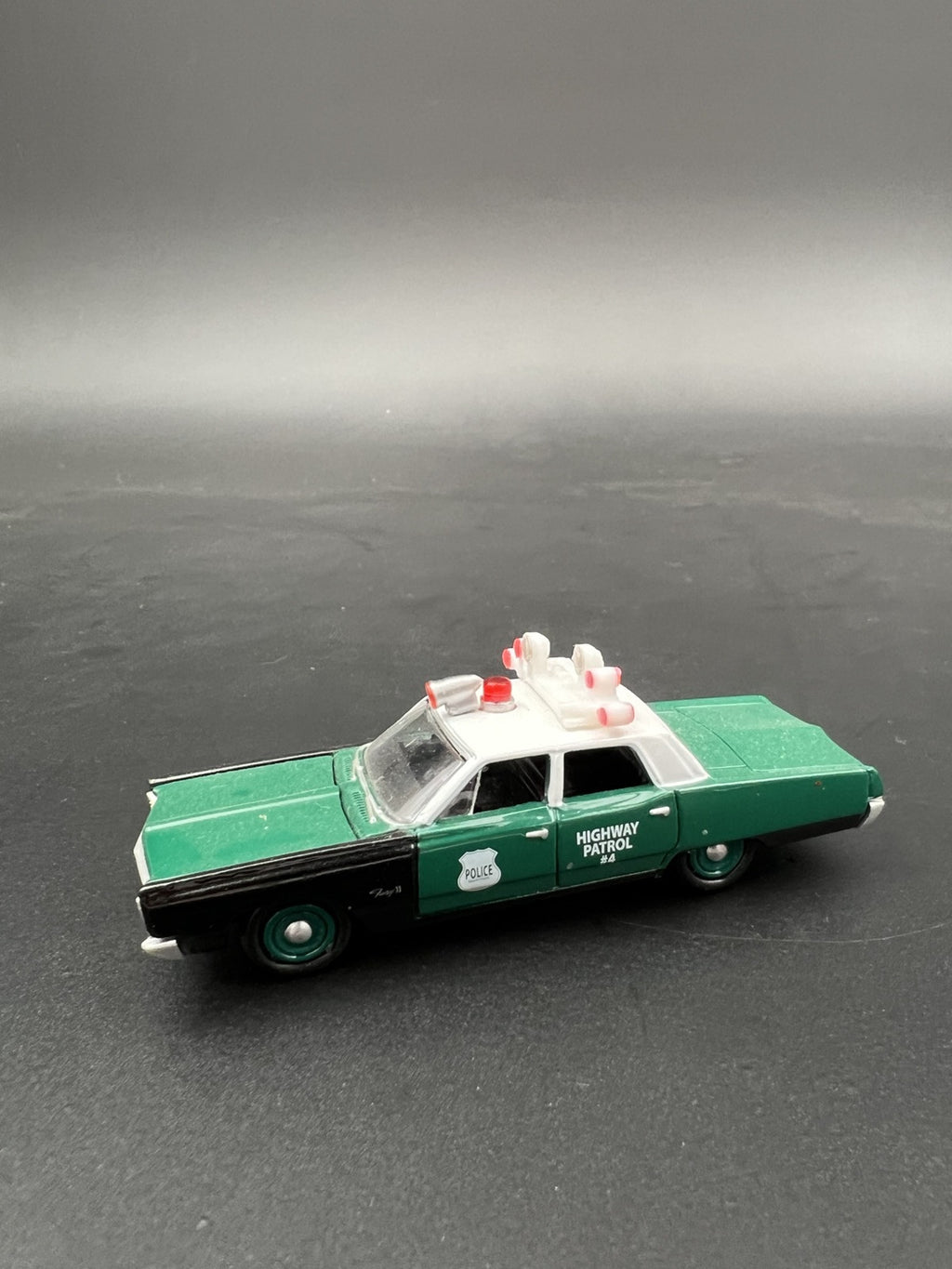 1/64 NYPD Highway Patrol (Down) Vintage High Riser Lightbar New York Police22