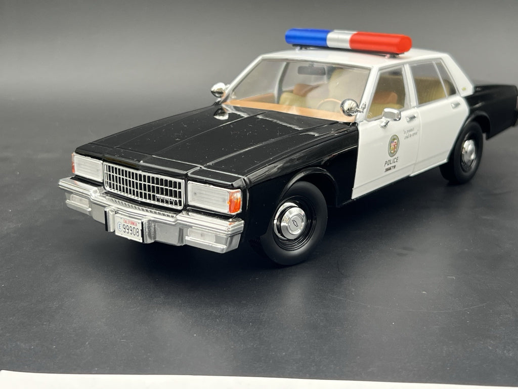 1/18 LED Ready AeroDynic Lightbar Cannonball Run Sheriff Blue Red Police CHP9