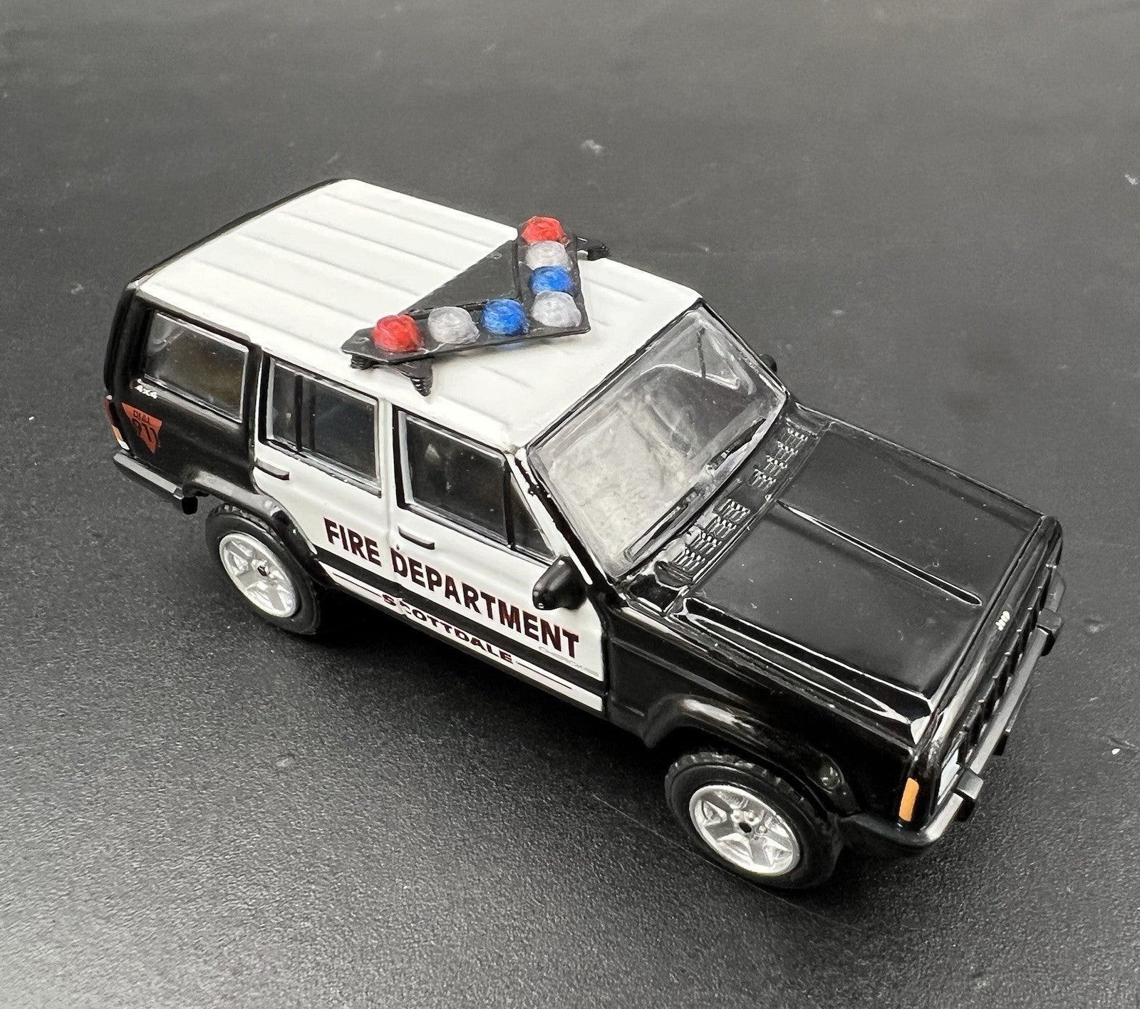 2 Pack 1/64 LVMPD Blue Red Federal Signal Vision SLR Lightbar Police Car13