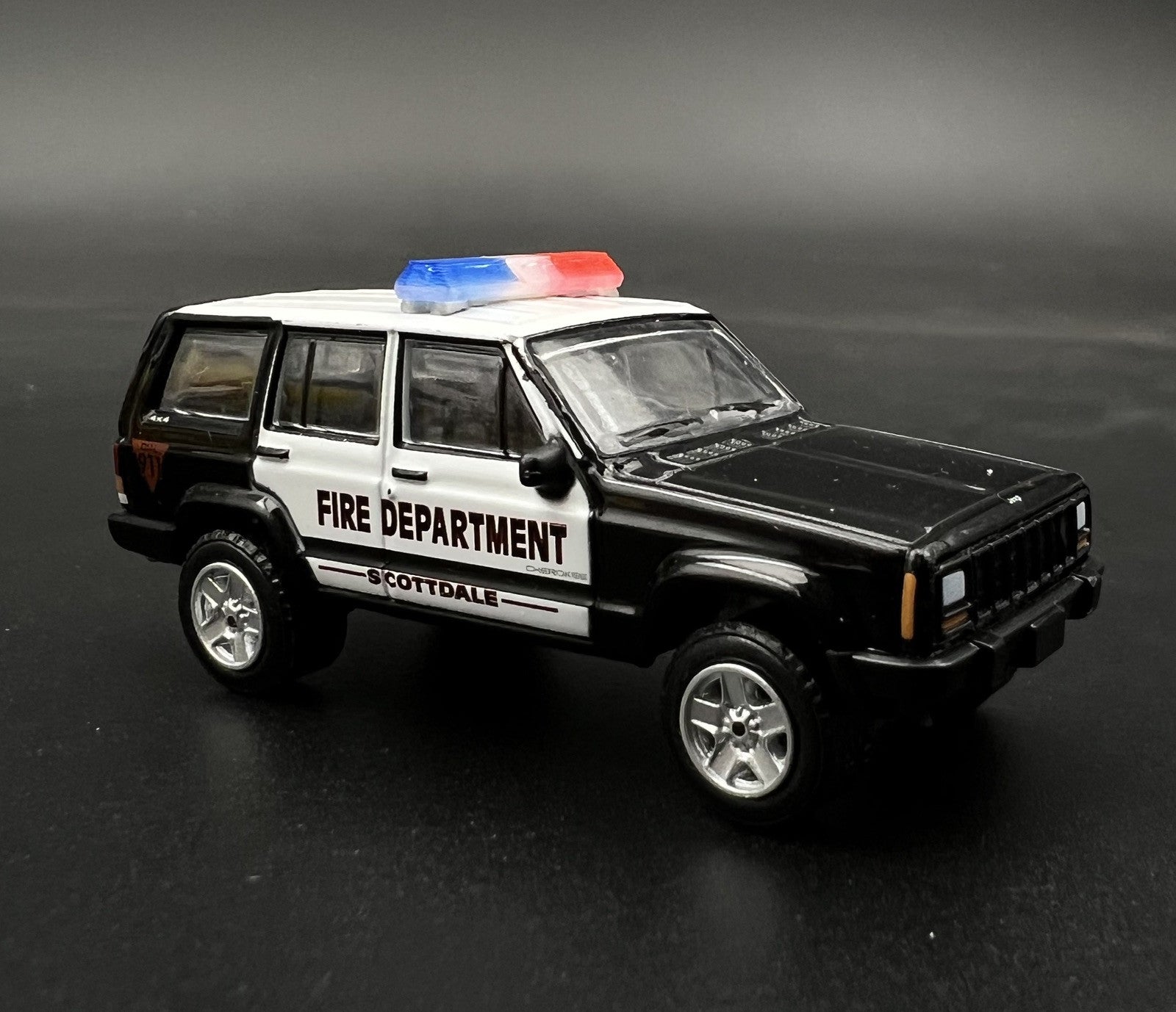2 Pack 1/64 Code 3 MX7000 Blue Red Lightbar Greenlight Police Sheriff Patrol7